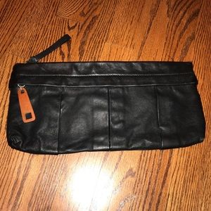 Kenneth Cole Black Leather Pleated Clutch Purse Bag